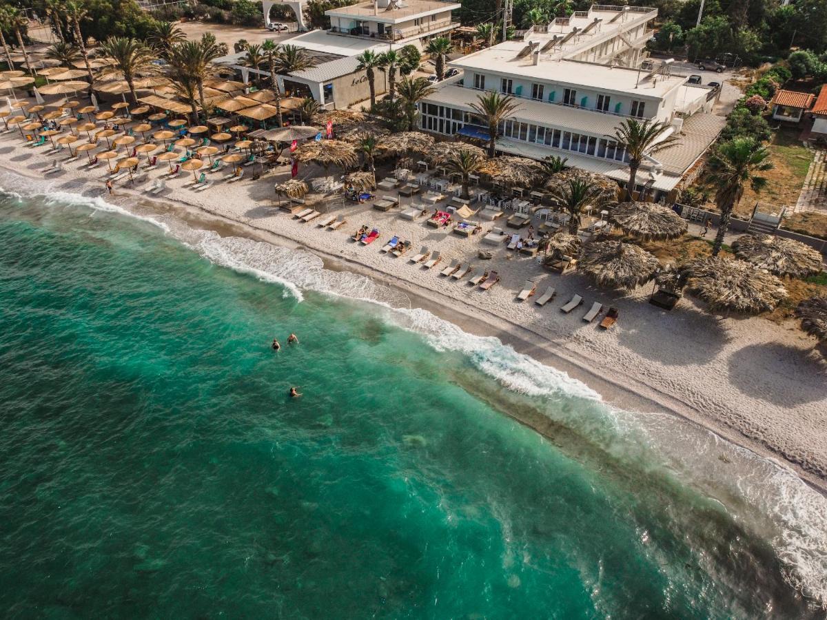 Tiki Nea Makri