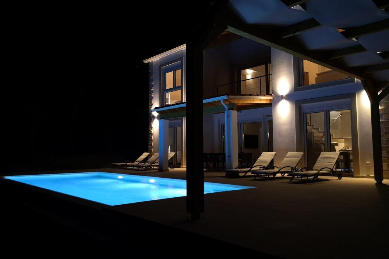 Villa Sunset Sea View 8 *