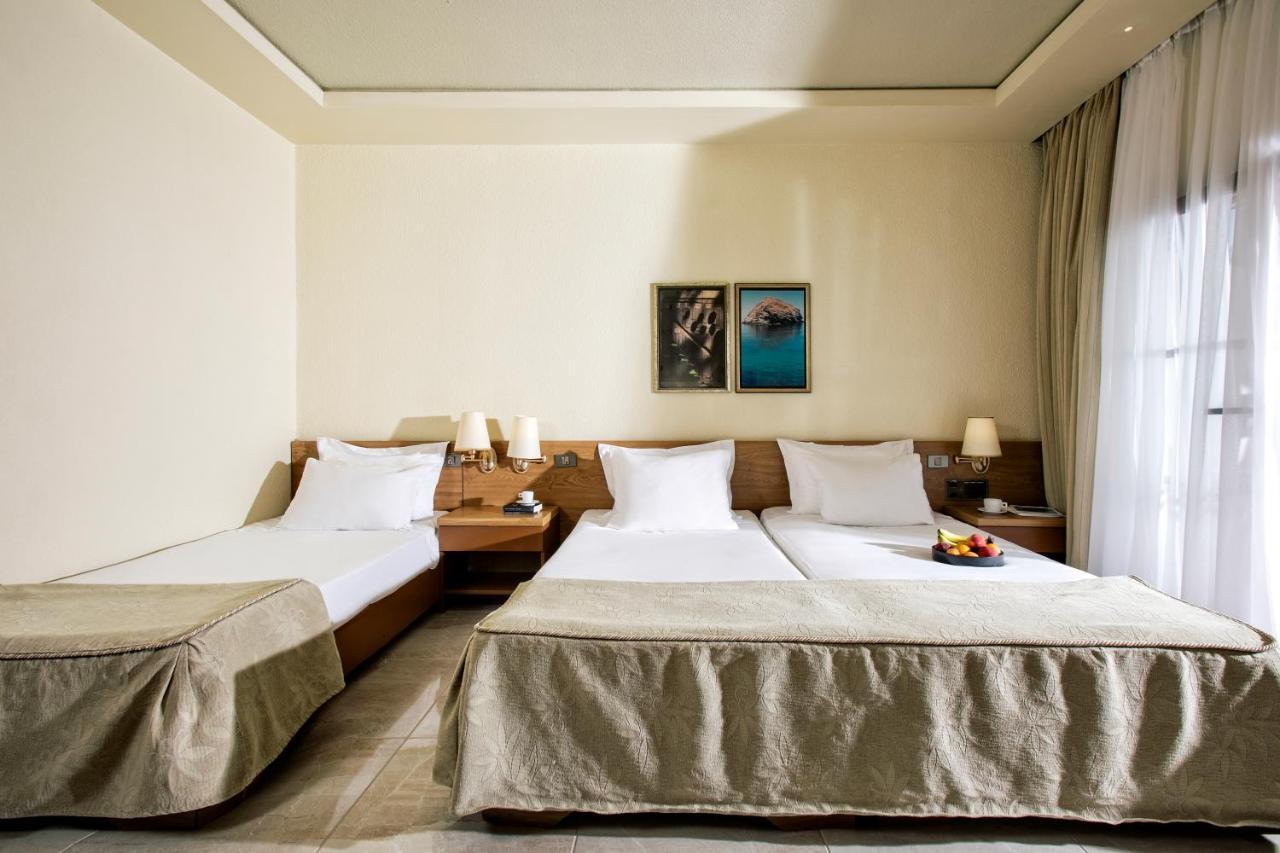 Resort Holidays & 5*