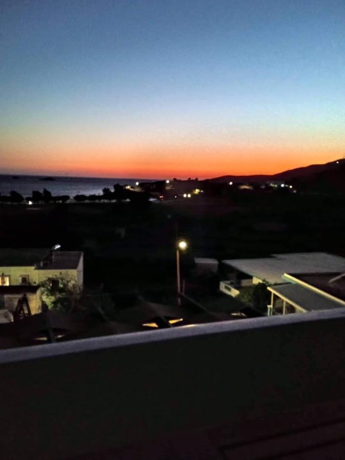Leros 'sundown' Gourna