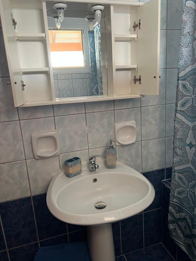 Apartment Magda. Agios Georgios Pagon