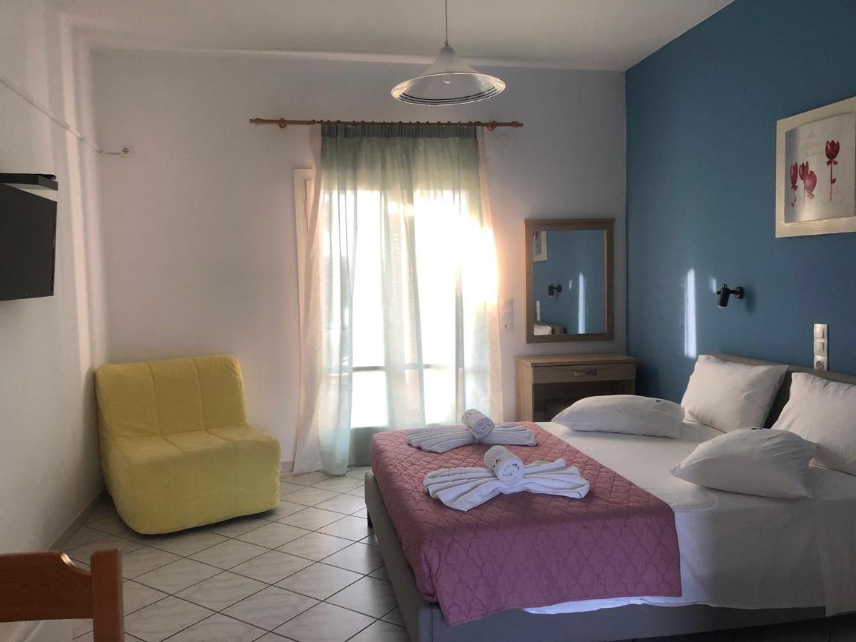 Eleftheria And Apartment Acharavi (Corfu)