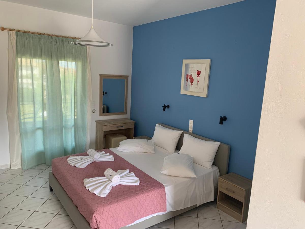 Apartment Eleftheria And