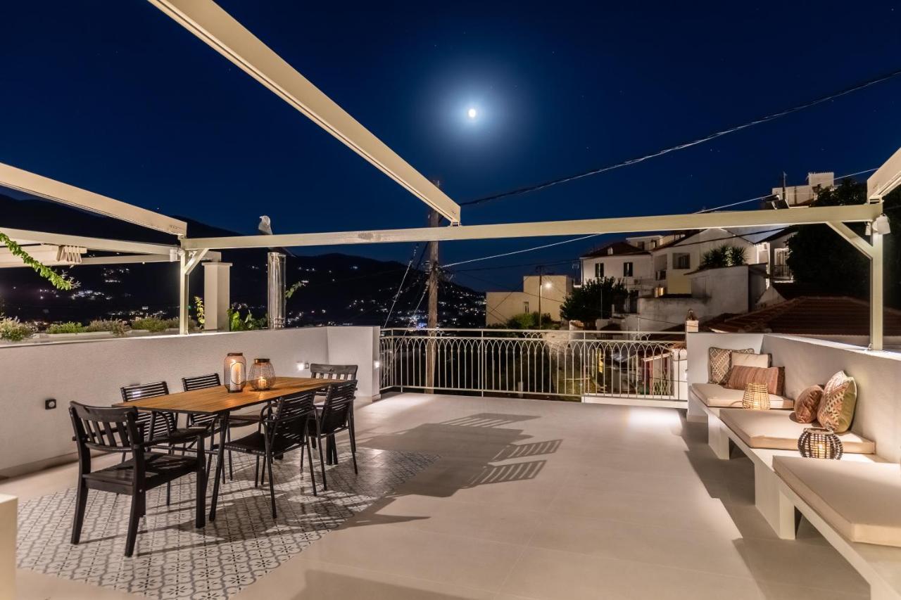 Breezy Rooftop House Skopelos Town