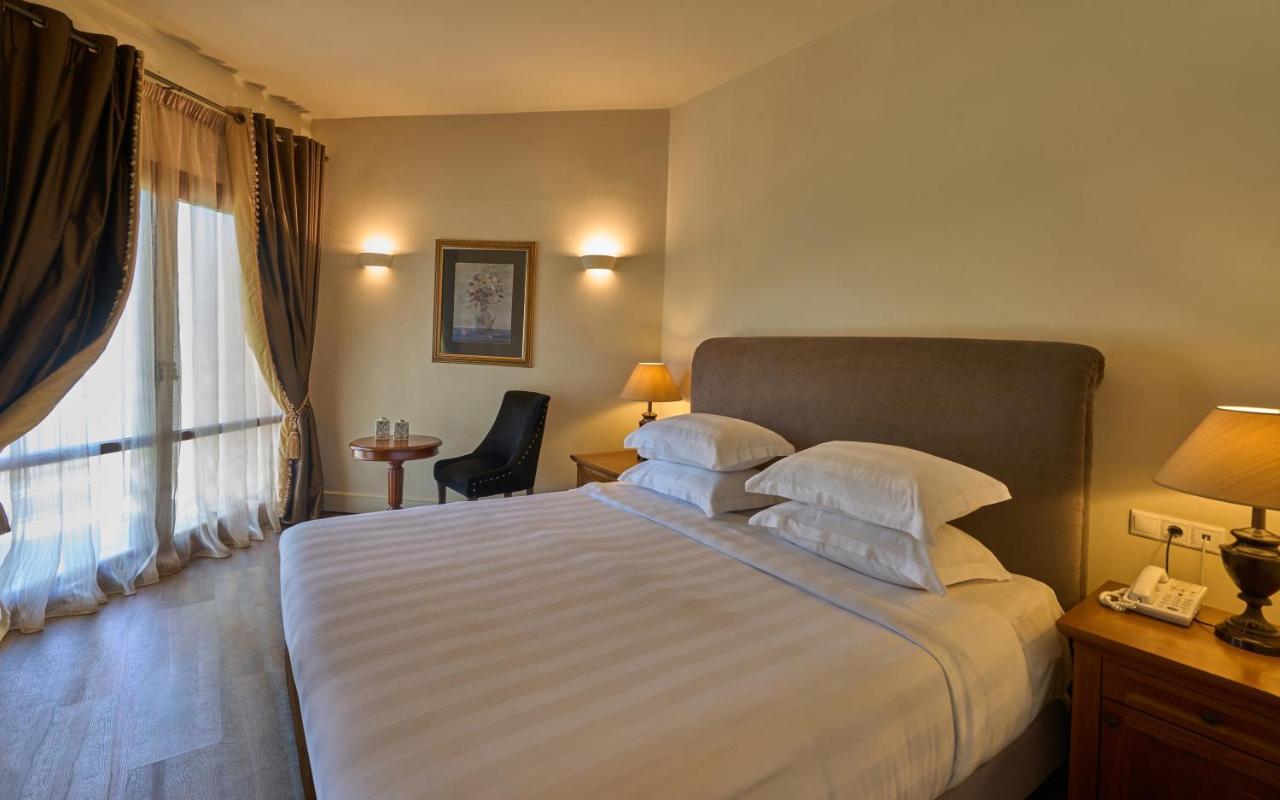 Hotel Xenia Palace
