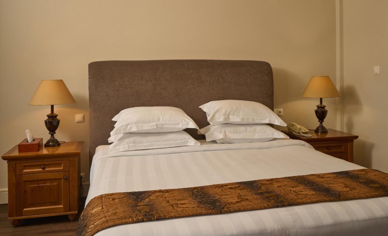 Hotel Xenia Palace
