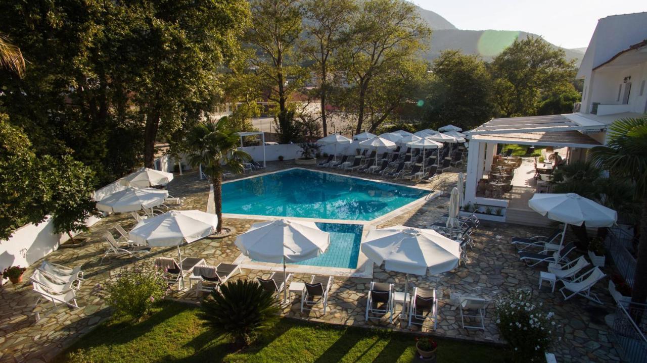 Alfa Hotel 4*