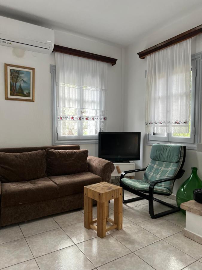 Elios Summer House Holiday home Neo Klima