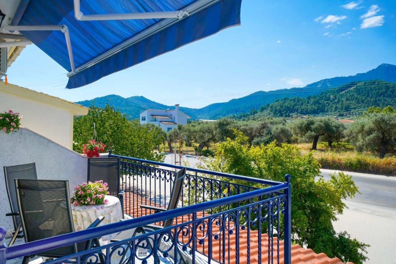 Yiayia And Papou Luxury House *