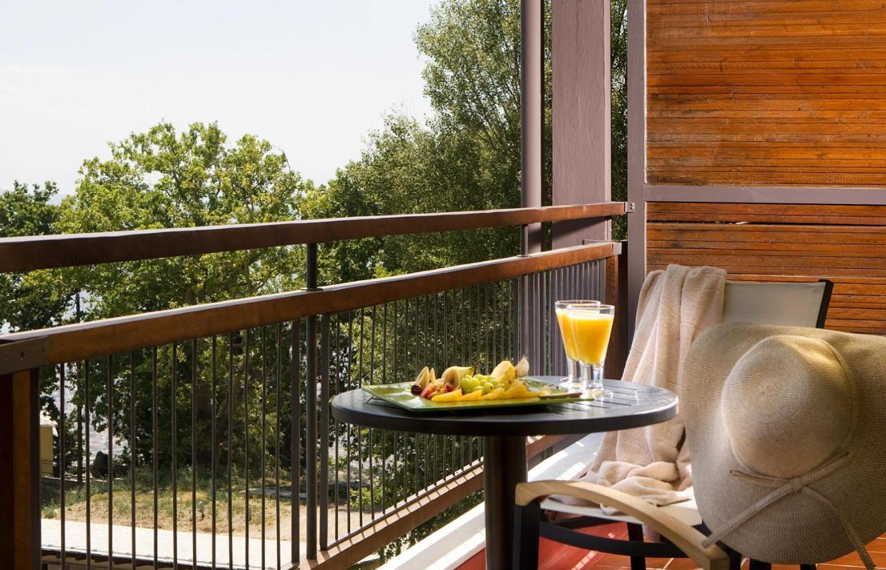 Xenia Palace Hotel 4*