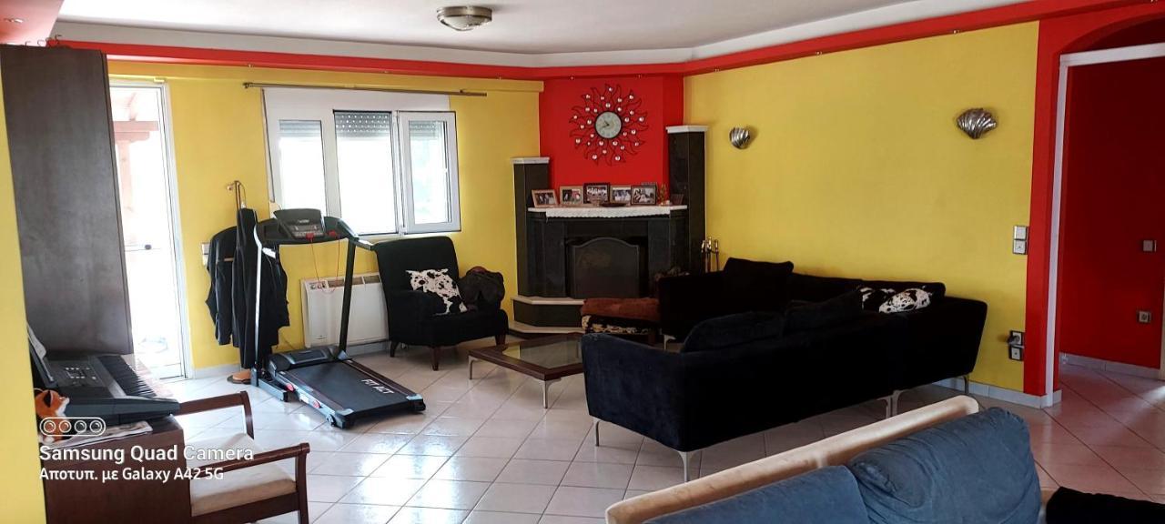 Koukmaris House Homestay *