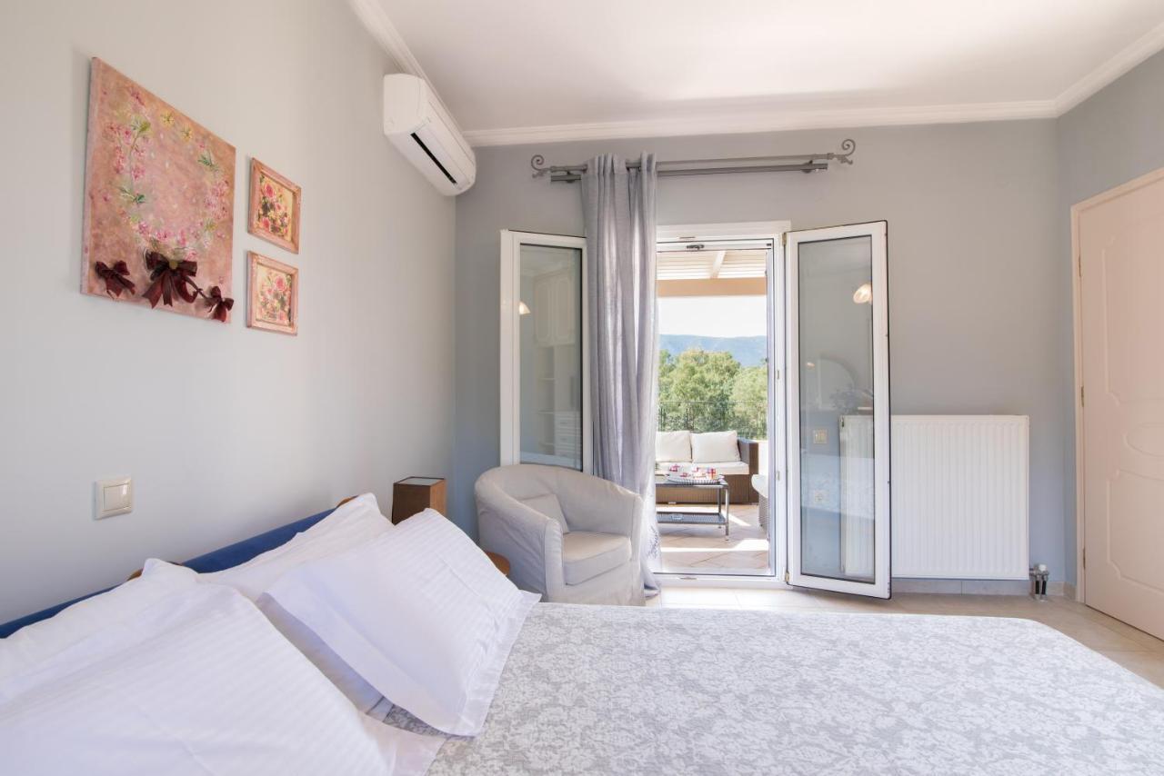 Alexandra Villa Dassia (Corfu)