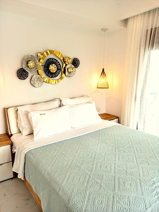 Lux Sea Front Avra *
