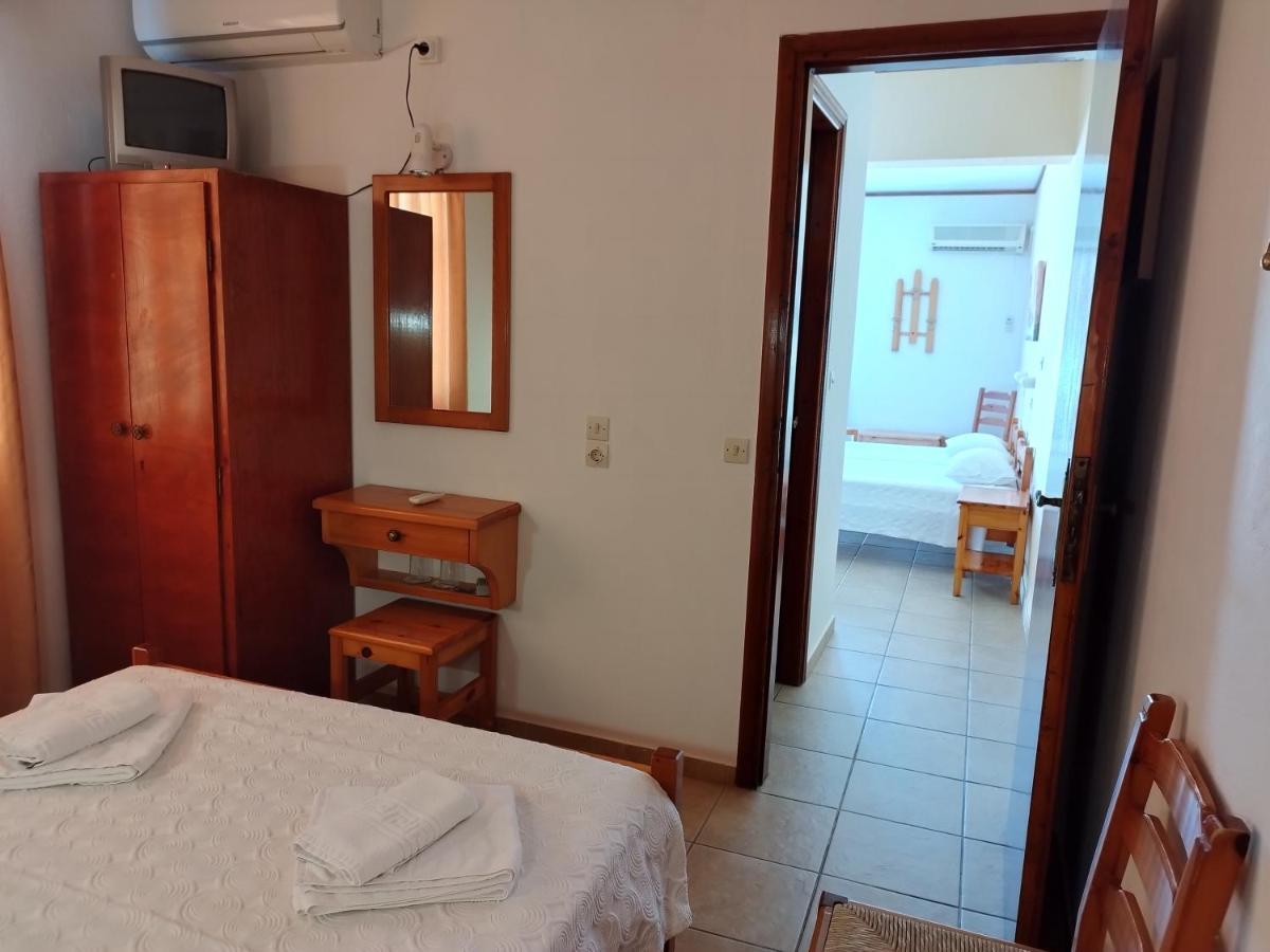 Poseidon Hotel 2*