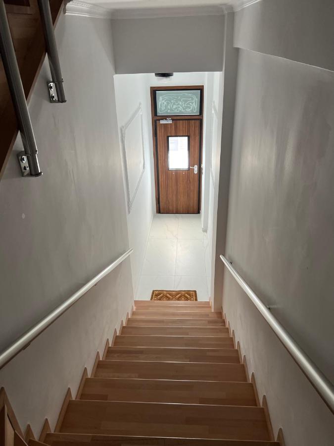 Apartment Kontis' Deluxe Furnished