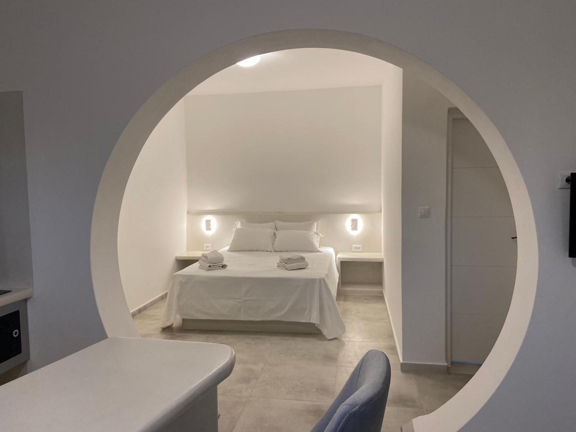 Ena Santorini Holiday home *