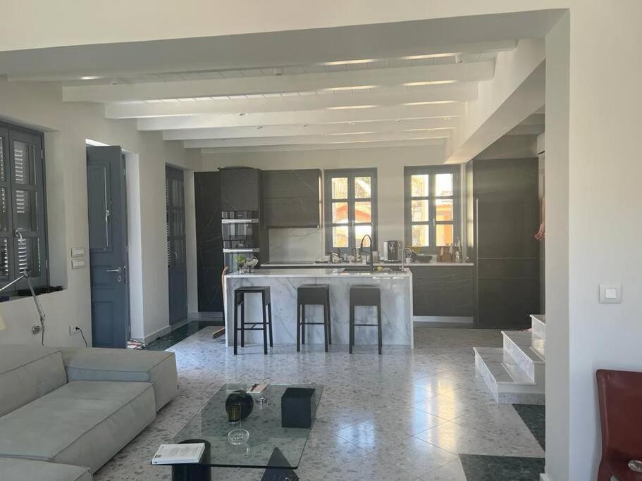 Stunning 4 Bedroom On Kastellorizo *