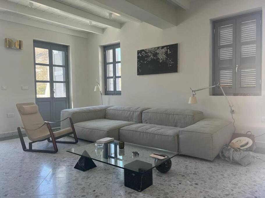 Villa Stunning 4 Bedroom On Kastellorizo