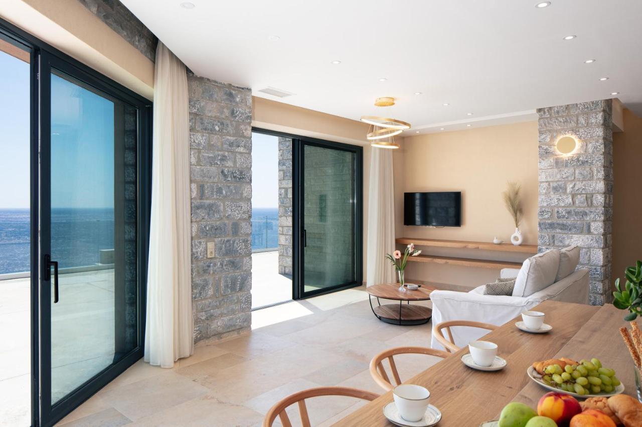 Seafront Luxury With Infinity Pool & Devine Views! * Agios Pavlos (Rethymno)
