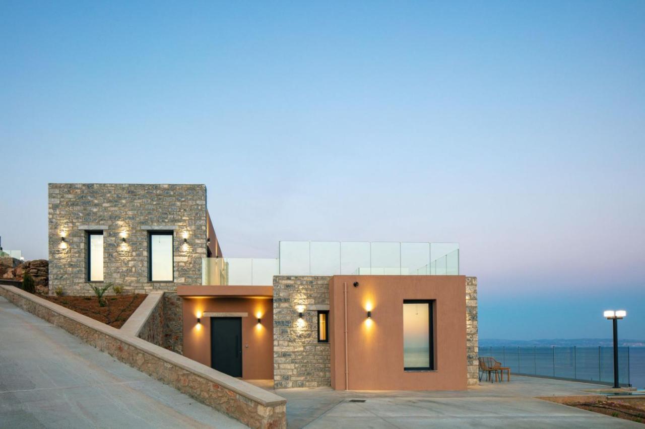 Villa Seafront Luxury With Infinity Pool & Devine Views! Agios Pavlos (Rethymno)
