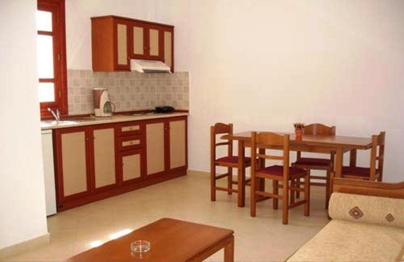 Aparthotel Golden Sun 2*