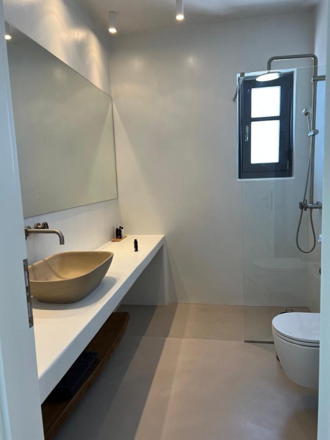 Zetine Aparthotel Sikinos