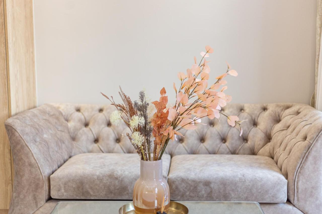 Agora Luxury Boutique 3*
