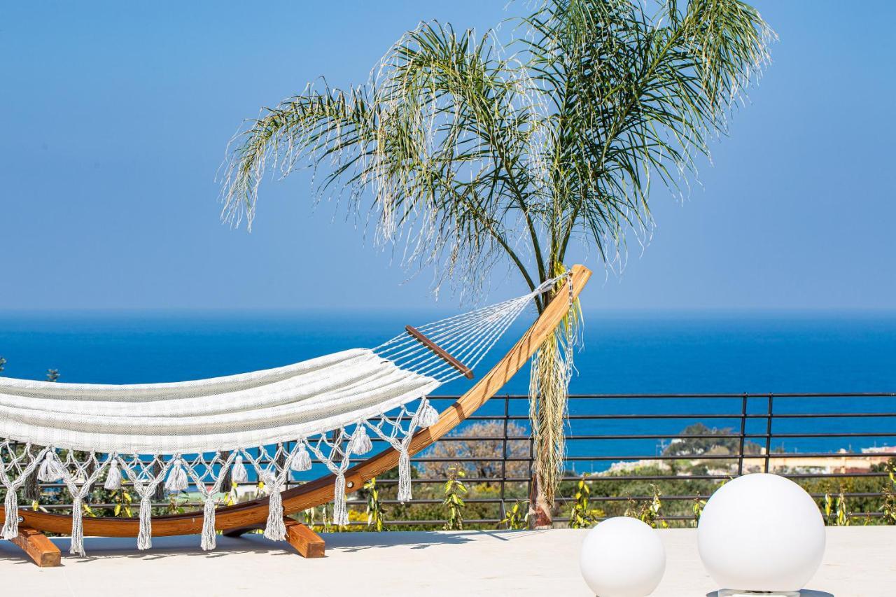 Mageia Exclusive Villa *
