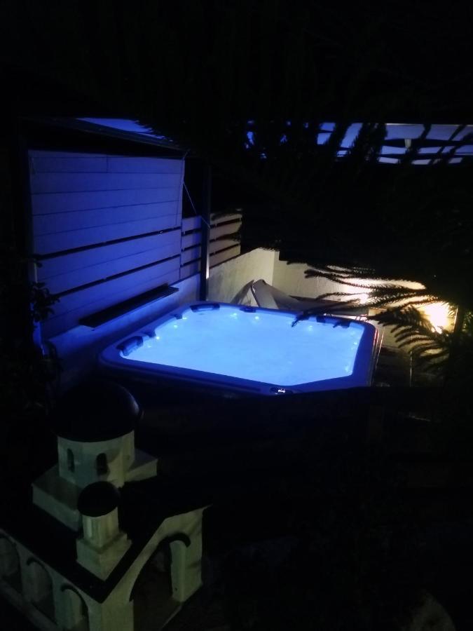 Ariadni Familie House Villa *
