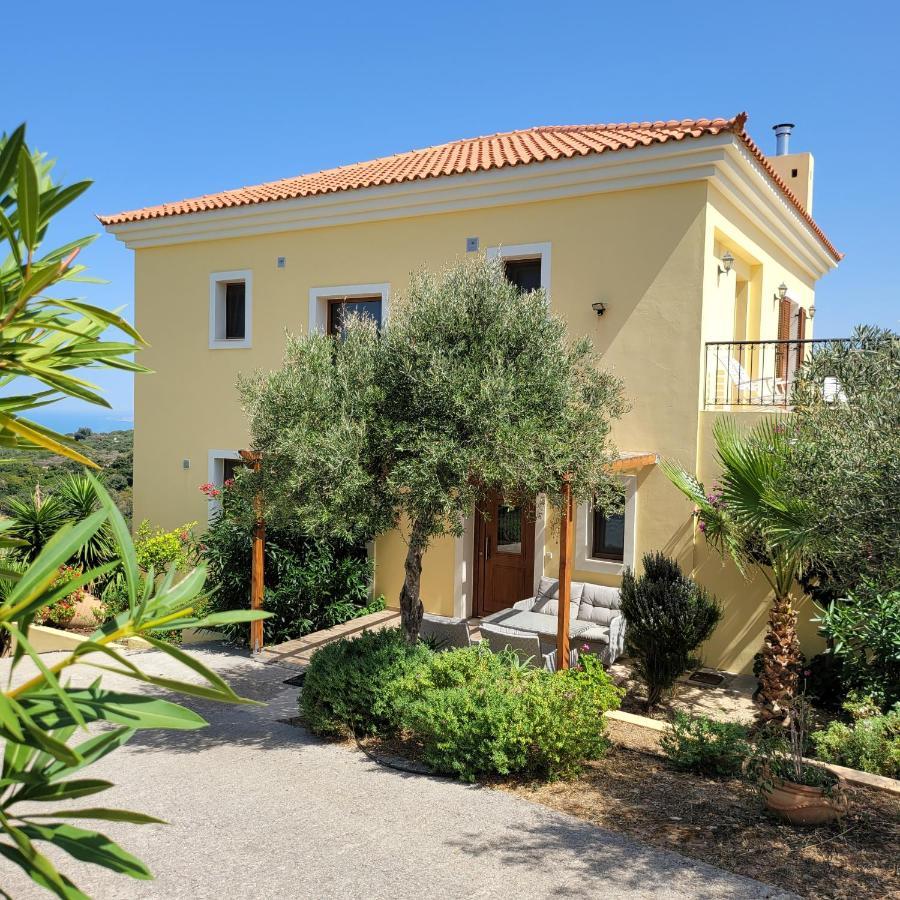 Villa Farangi *