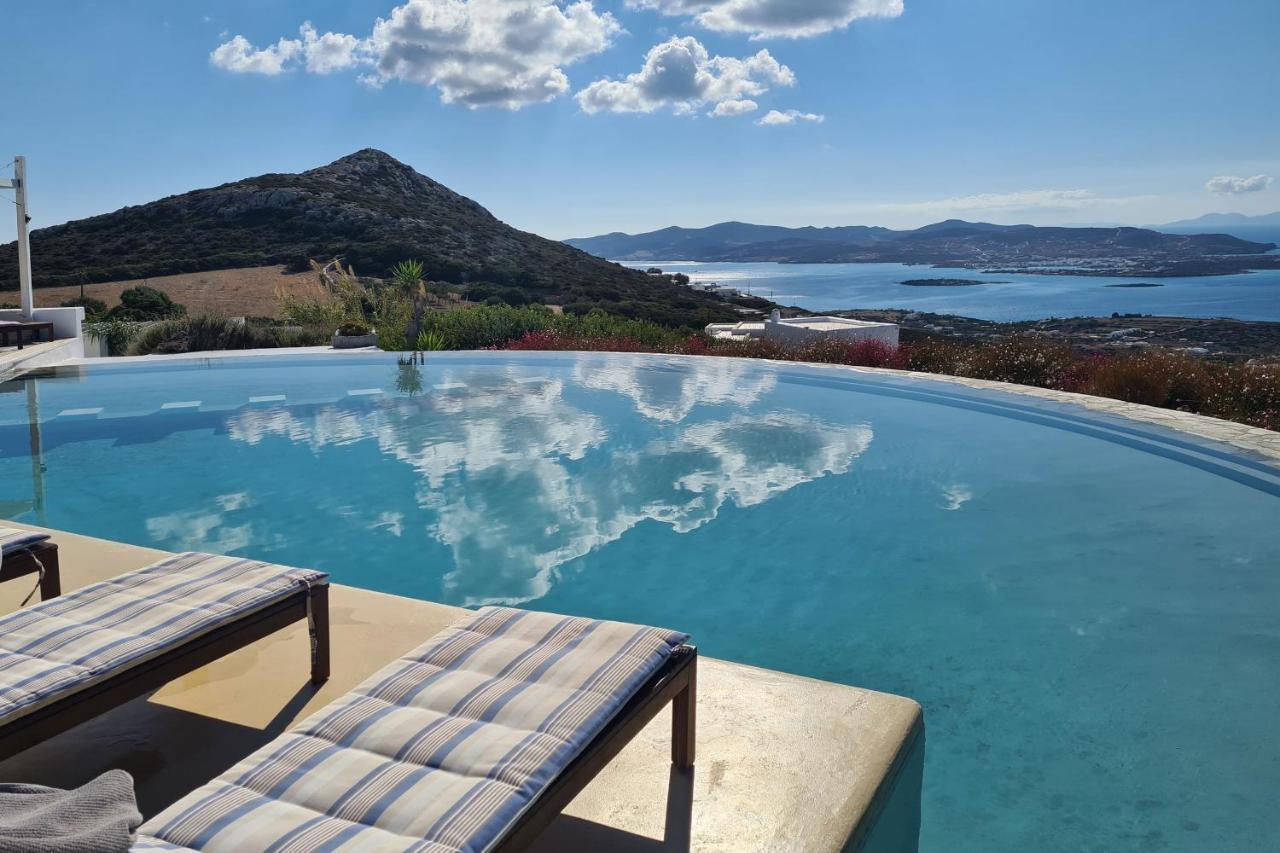 The Villa Parikia (Paros)