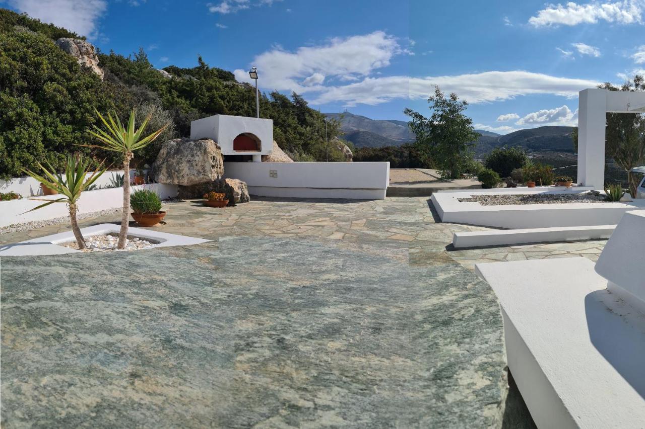 The Villa Parikia (Paros)