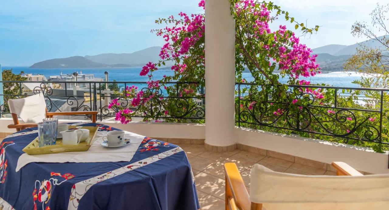 Porto Sea View House - 15min From Athens Airport - Ac - Wifi - Parking