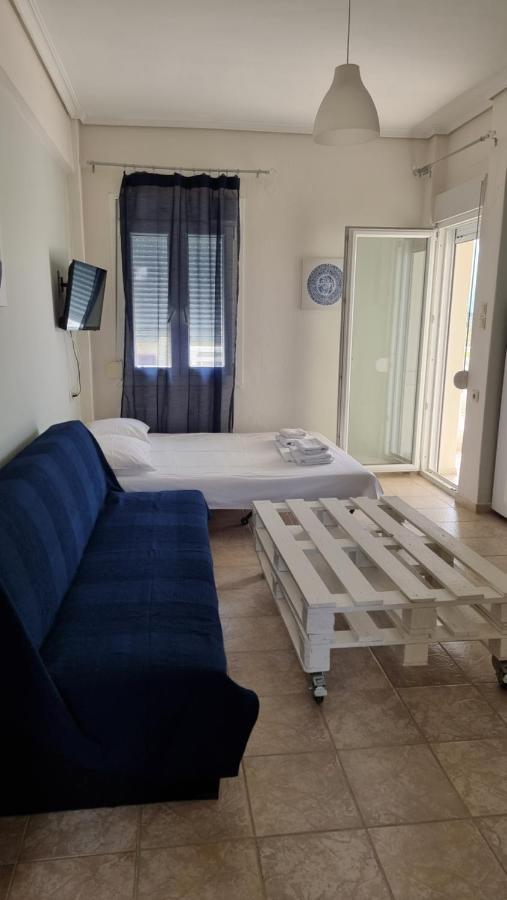 Apartment Seaside Luxury By Sarigianni *