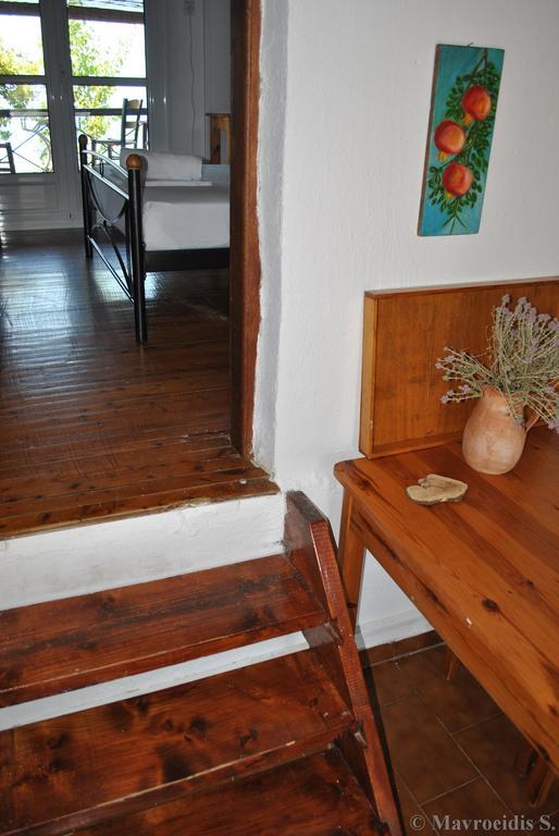 Ridomo Studios Apartment Akrogiali