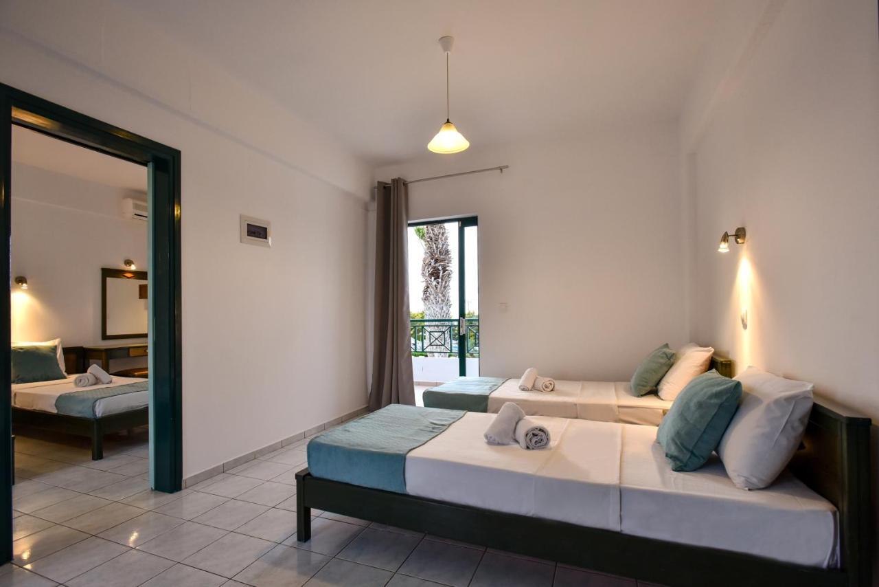 Maria Apts Aparthotel