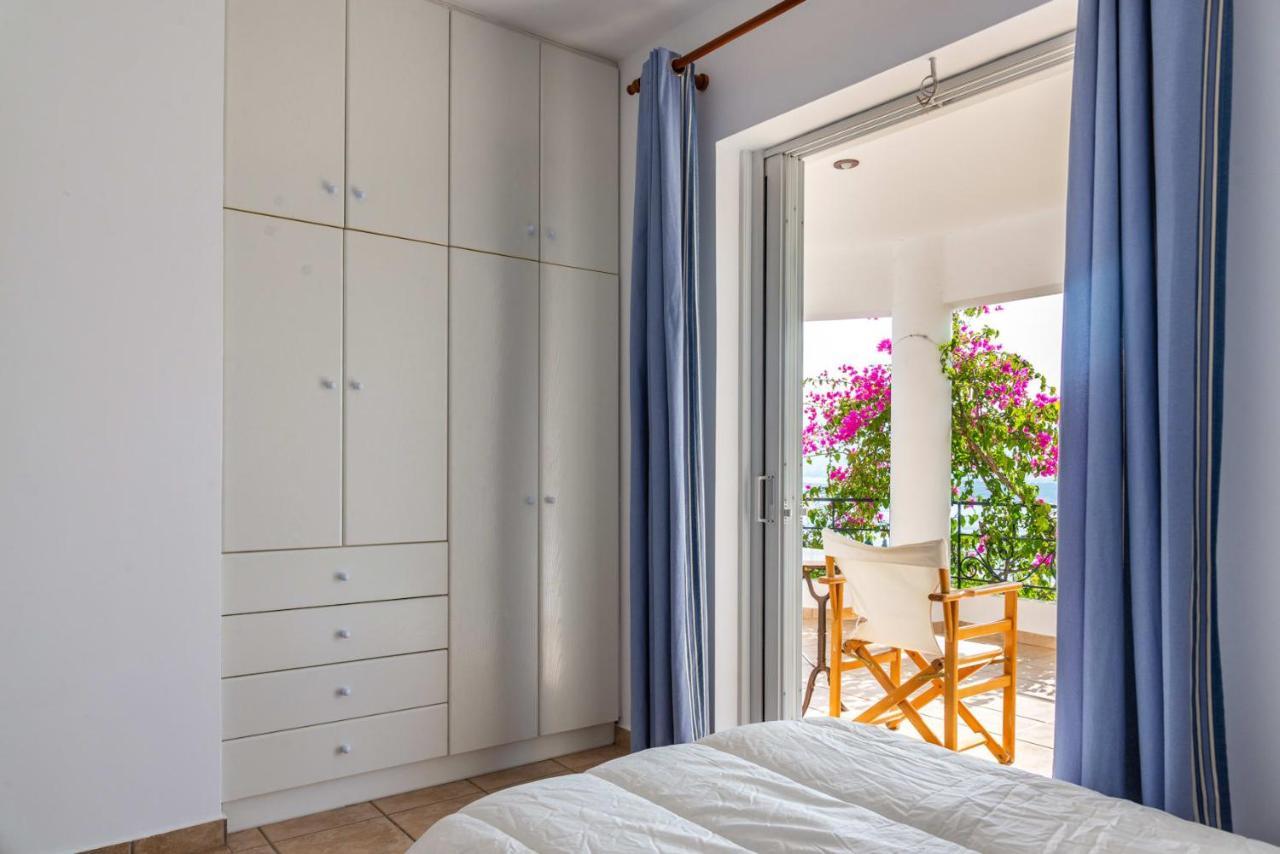 Porto Sea View House - 15min From Athens Airport - Ac - Wifi - Parking * Porto Rafti