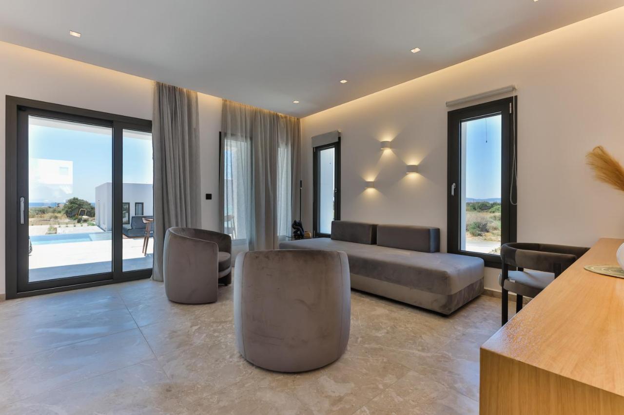 Milestones Naxos 5* Maragkas