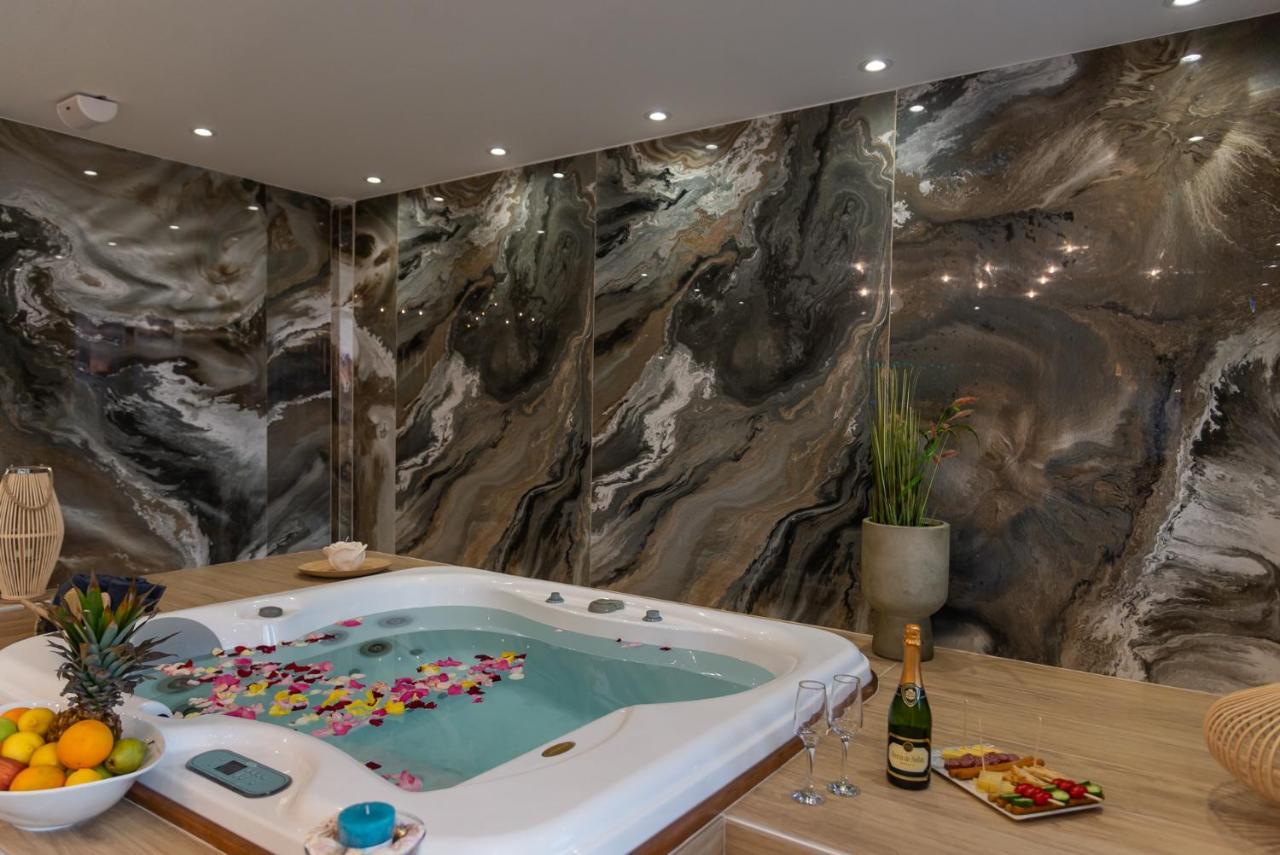 Agora Luxury Boutique Hotel