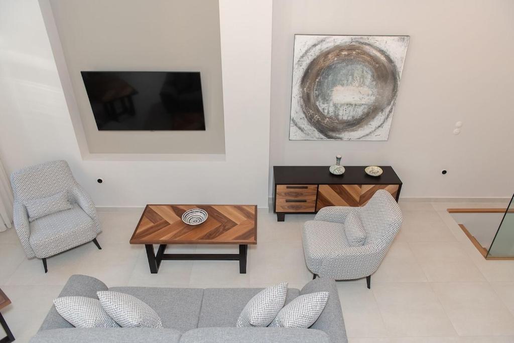Samos - Renovated Stone With Private Pool- 2 Min From The Sea! * Agios Konstantinos (Samos)