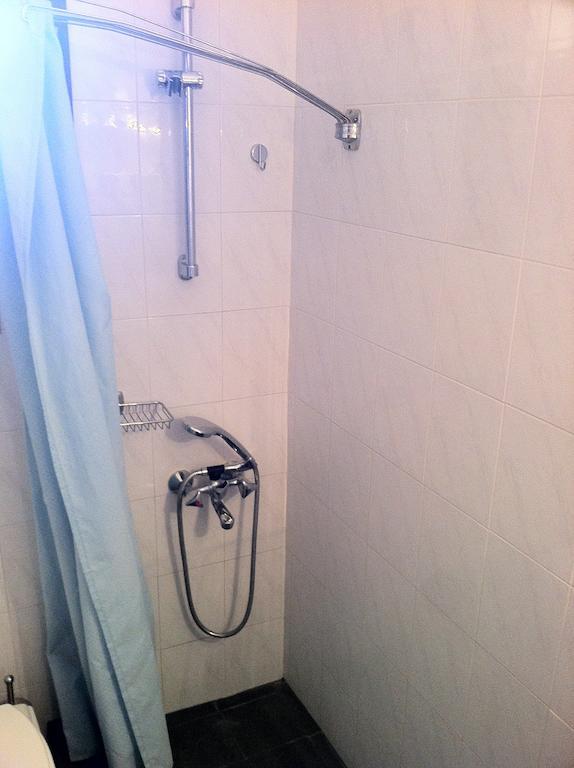 Pyrgos Alevra Guest house