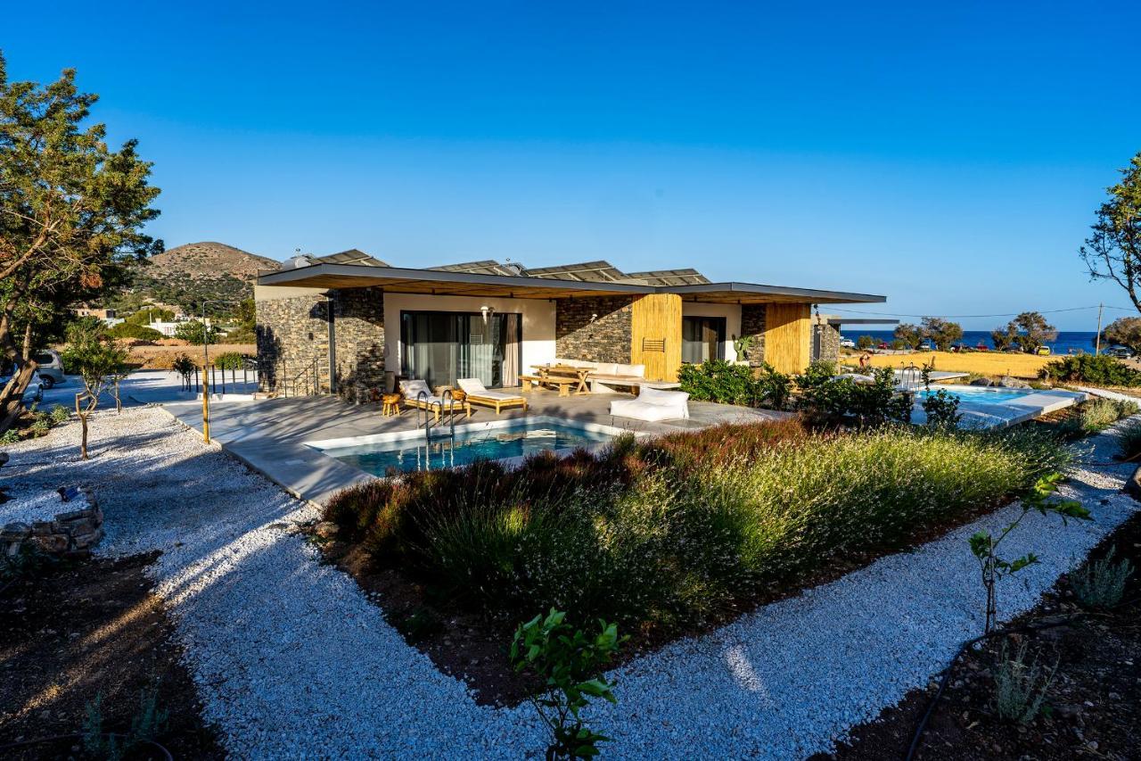 Akra Grammeno Beachfront *