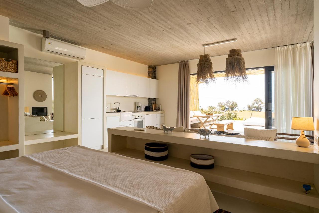 Akra Grammeno Beachfront Palaiochora