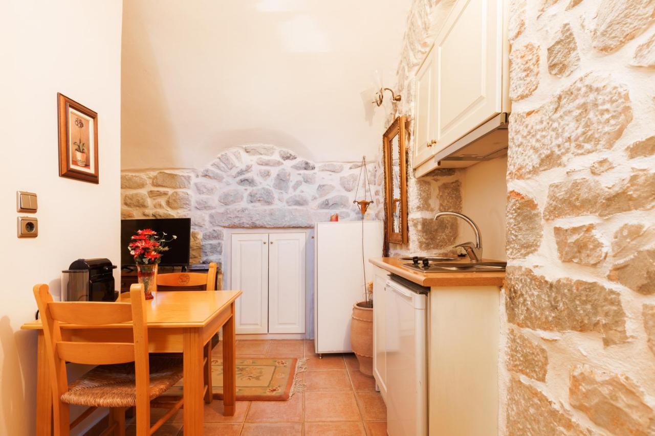 Katafigi * Pyrgos Dirou