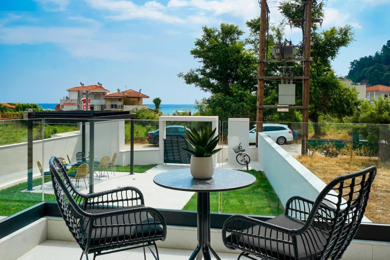 Acantha Aparthotel