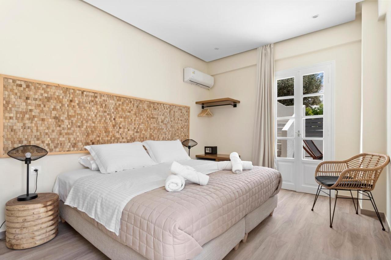 Ethereal Hotel *