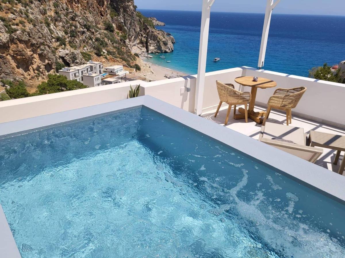 Agnantema Luxury *