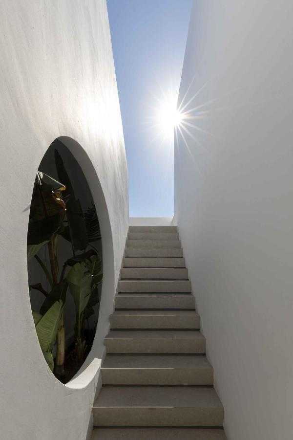 Cubic Mykonos Seafront Design Ornos (Mykonos)