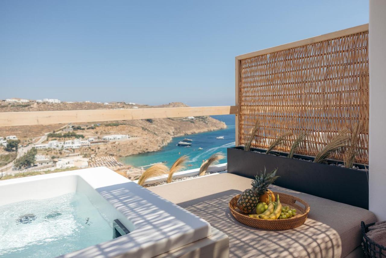 Nimbus Lumen Super Paradise Beach (Mykonos)