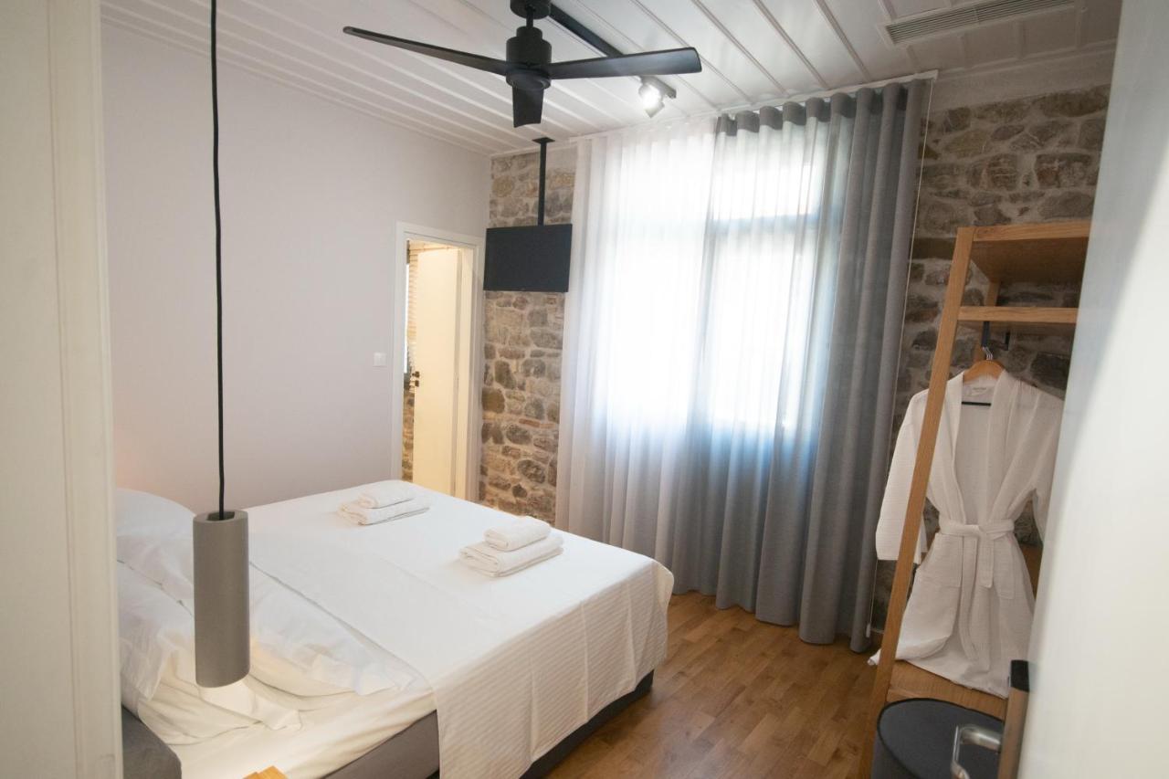 Hotel Porto Enetiko 2*